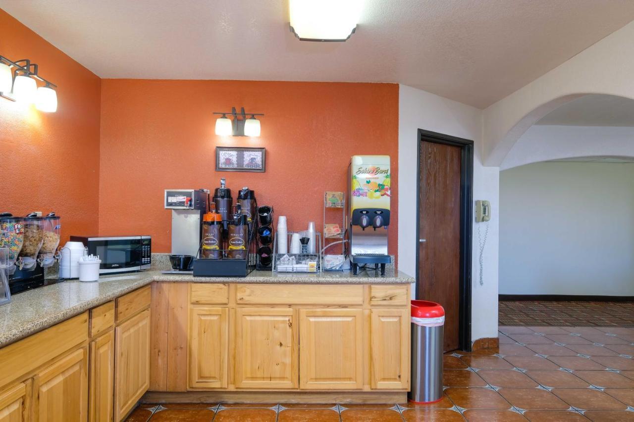 Super 8 By Wyndham Las Cruces/White Sands Area Екстер'єр фото